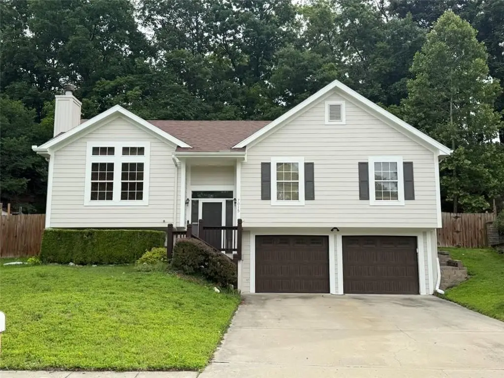 7015 N Jarboe Street, Kansas City, MO 64118 - #1