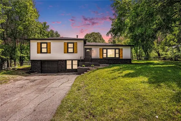 16105 Oakland Avenue, Belton, MO 64012