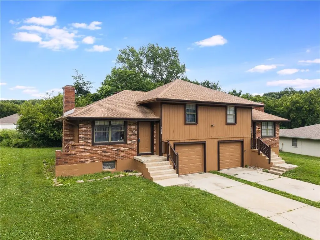 705 NE Banner Drive, Lees Summit, MO 64086 - #1