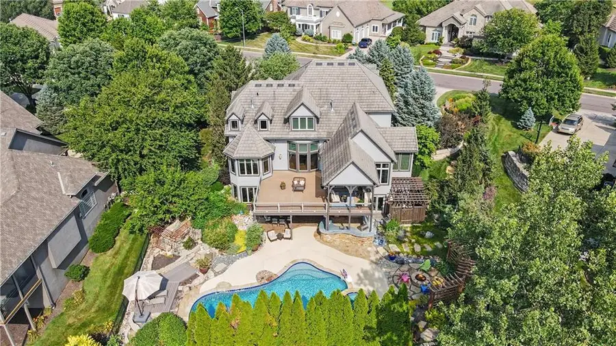 13820 Horton Drive, Overland Park, KS 66223 - #3