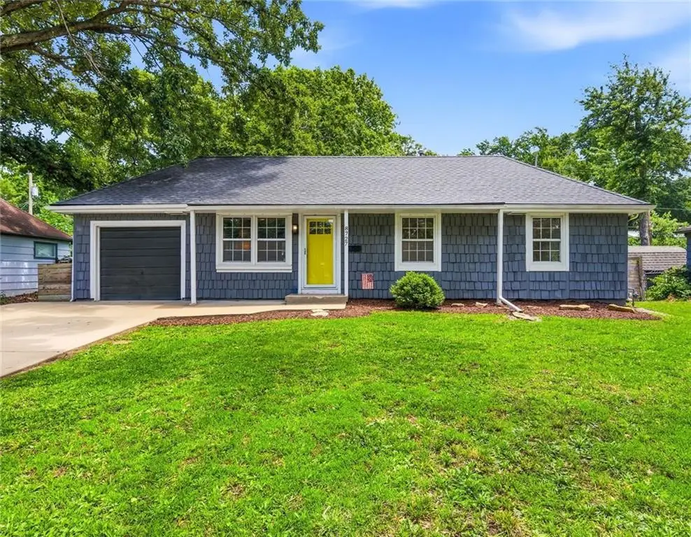 8727 Goddard Street, Overland Park, KS 66214 - #1