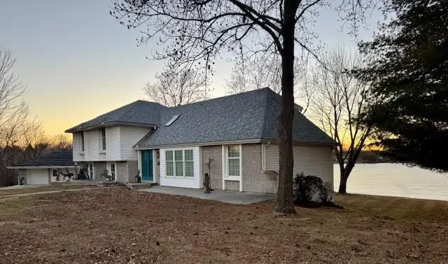 802 E Concord Drive, Plattsburg, MO 64477 - #3