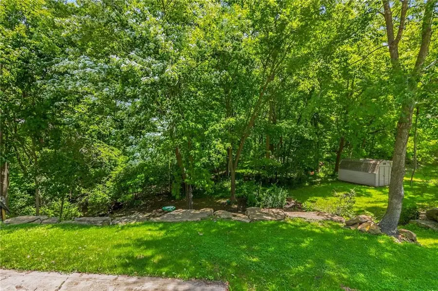 8019 N Brooklyn Avenue, Kansas City, MO 64118 - #3