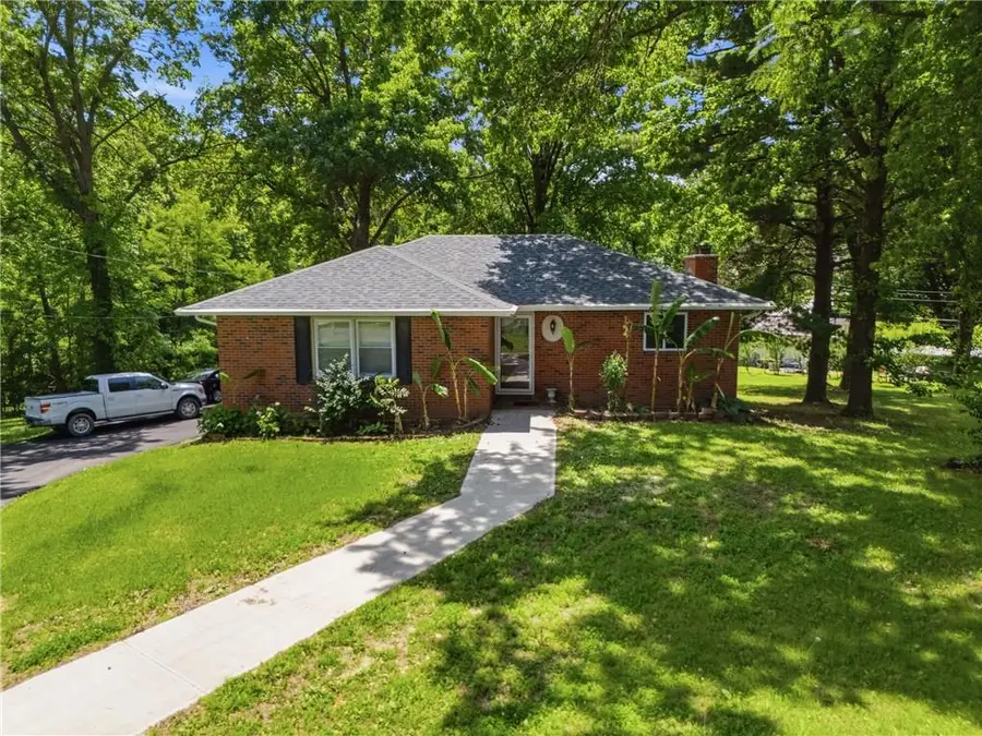 7 Country Club Terrace, Lexington, MO 64067 - #3