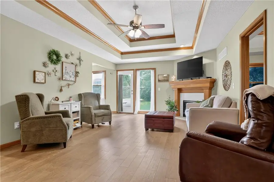 415 NE 101st Street, Kansas City, MO 64155 - #2