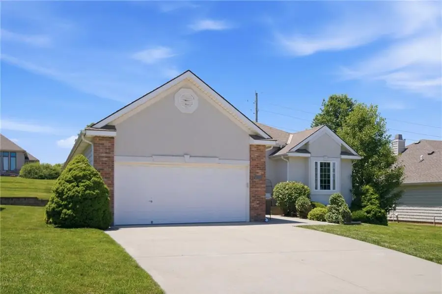 9428 N Ditzler Avenue, Kansas City, MO 64157 - #3