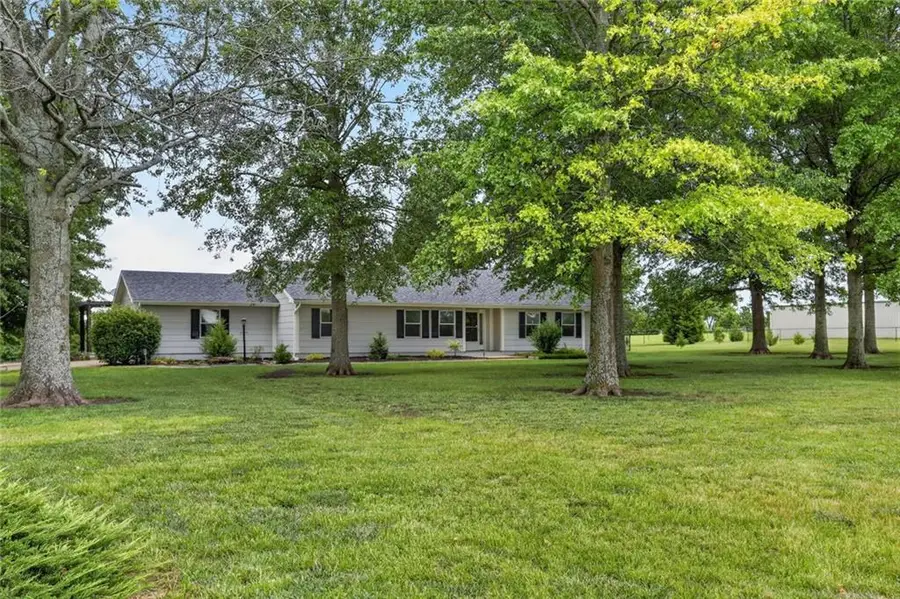 35352 W 146th Street, Gardner, KS 66030 - #3