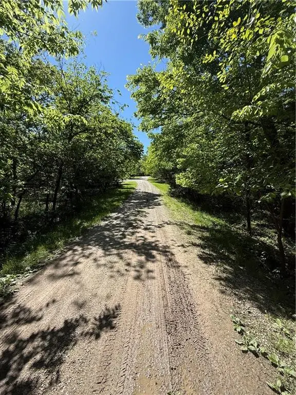 10 Scenic Lane, Linn Valley, KS 66040 - #2
