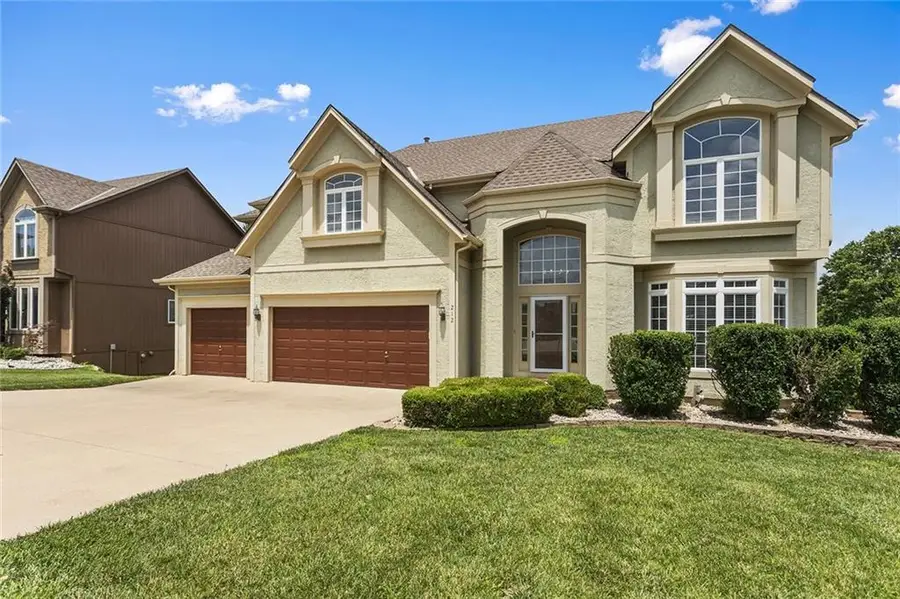 212 NE Hidden Ridge Lane, Lees Summit, MO 64064 - #2