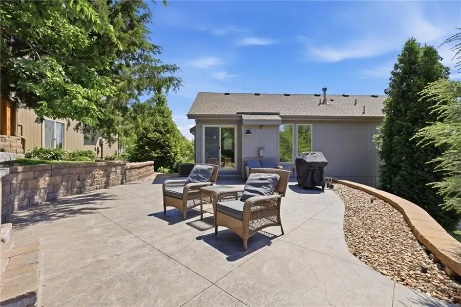 19505 W 110th Street, Olathe, KS 66061 - #3