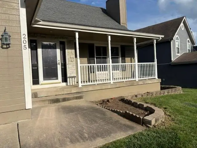 205 N Highland Drive, Raymore, MO 64083 - #2