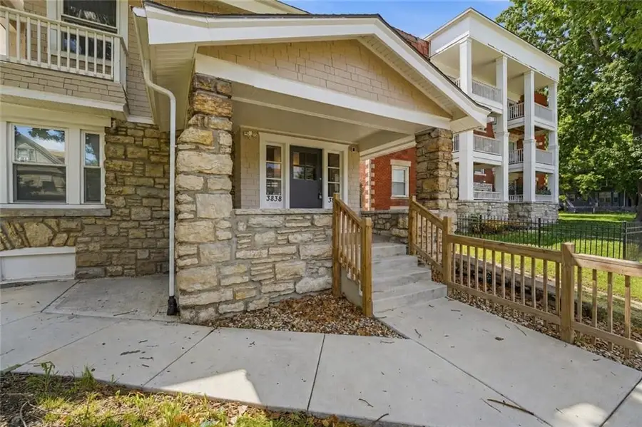 3836 Wyandotte Street, Kansas City, MO 64111 - #3