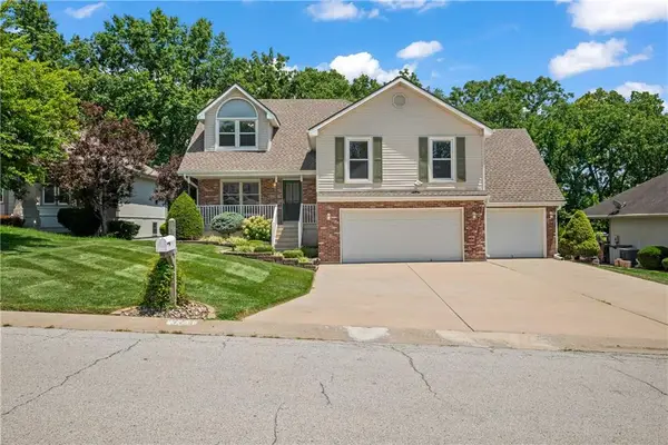 3329 Gateway Drive, Independence, MO 64057