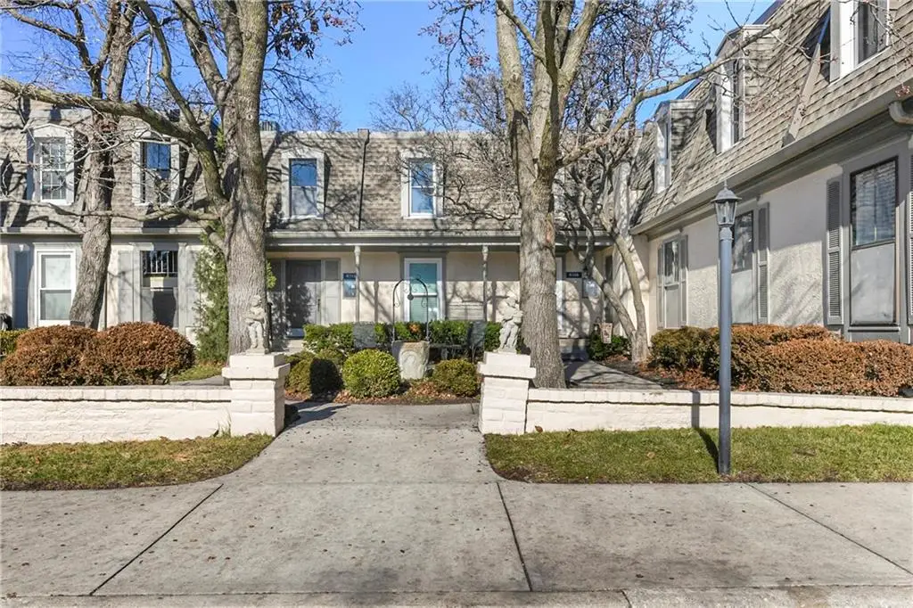 6708 W 109th Street #E, Overland Park, KS 66211 - #1