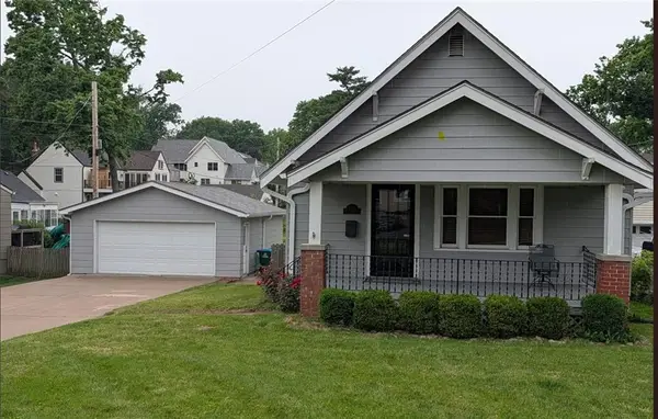 5104 Belinder Avenue, Westwood, KS 66205