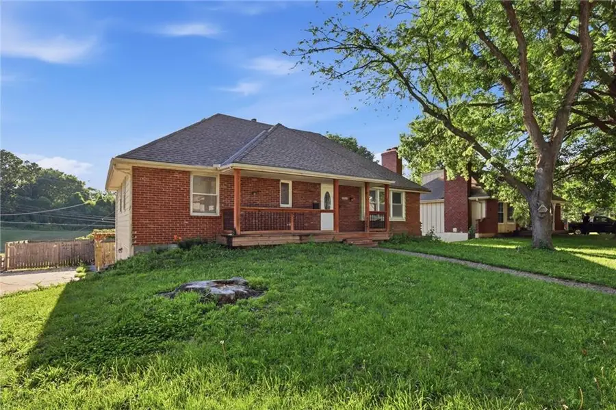 3404 S Grand Avenue, Independence, MO 64055 - #3