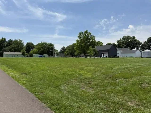 501 Jefferson Avenue, East Lynne, MO 64743 - #3
