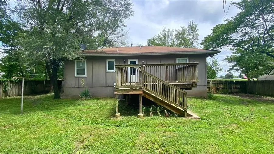 814 S High Street, Butler, MO 64730 - #2