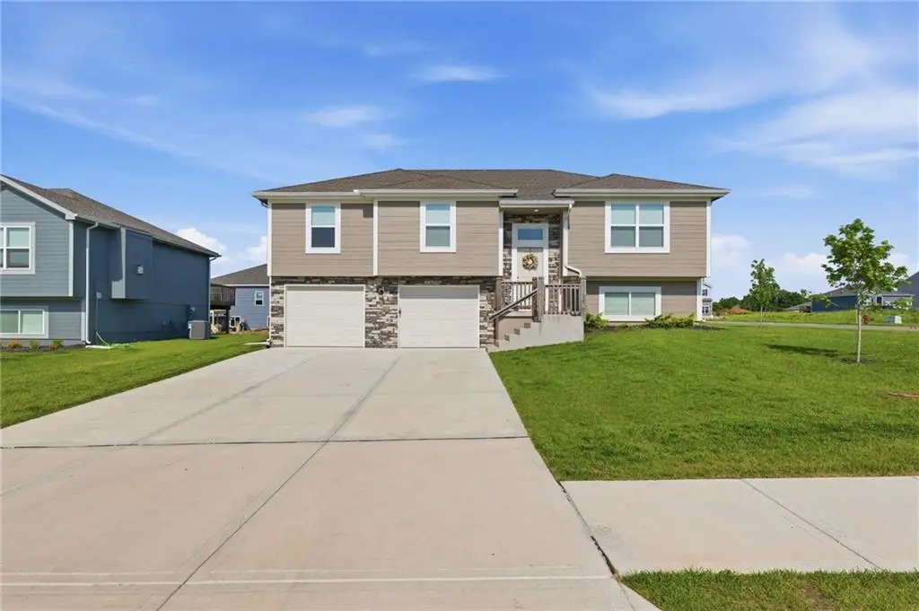 700 Summer Dawn Circle, Belton, MO 64012 - #1