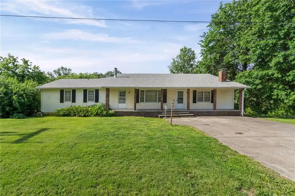 503 Hallar Avenue, Gower, MO 64454 - #1