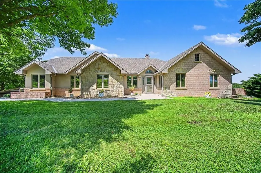 13940 SE State Route Mm Highway, Faucett, MO 64448 - #2