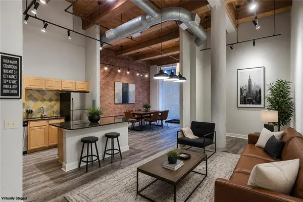 609 Central Street #1102, Kansas City, MO 64105