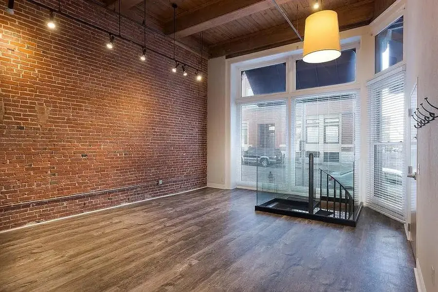609 Central Street #1102, Kansas City, MO 64105 - #3