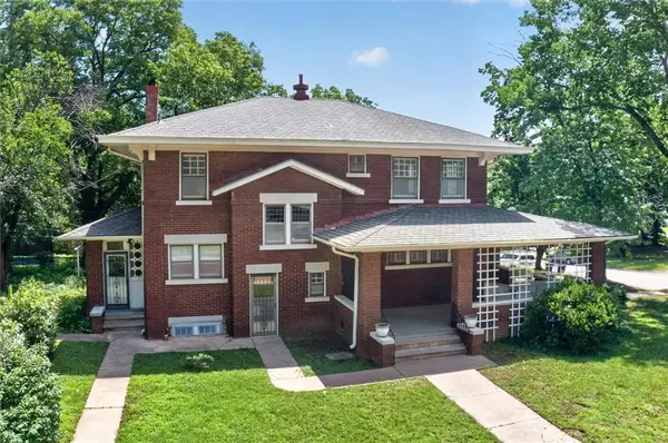 400 E Locust Street, Independence, KS 67301