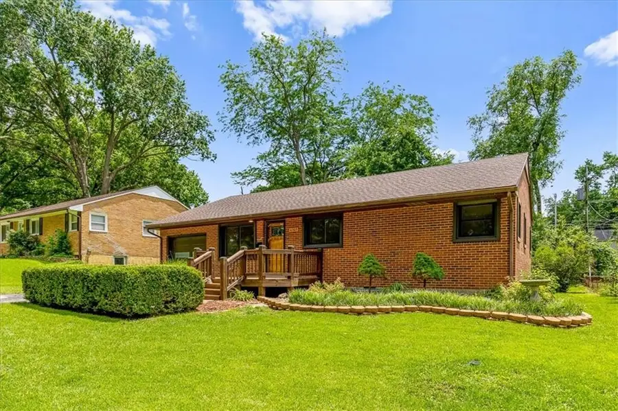 6305 W 82nd Terrace, Prairie Village, KS 66204 - #3