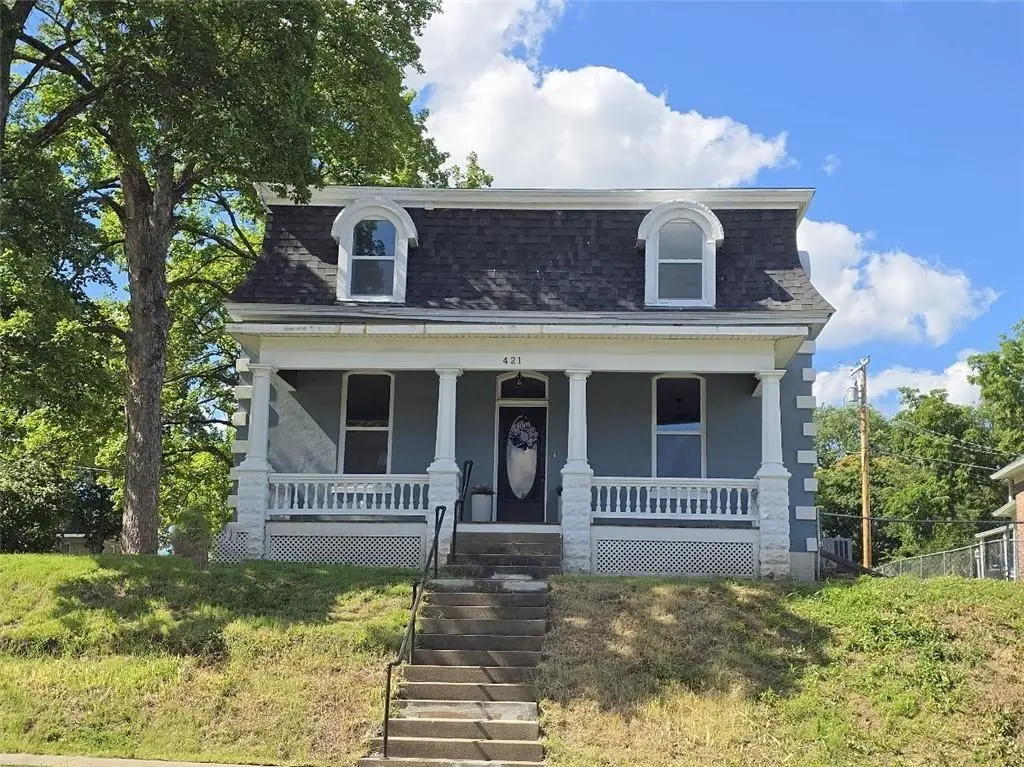 421 Unity Street, Atchison, KS 66002 - #1