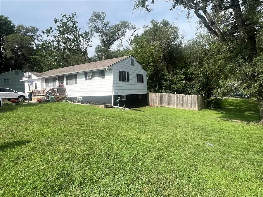 8504 Oldham Road, Kansas City, MO 64138 - #2