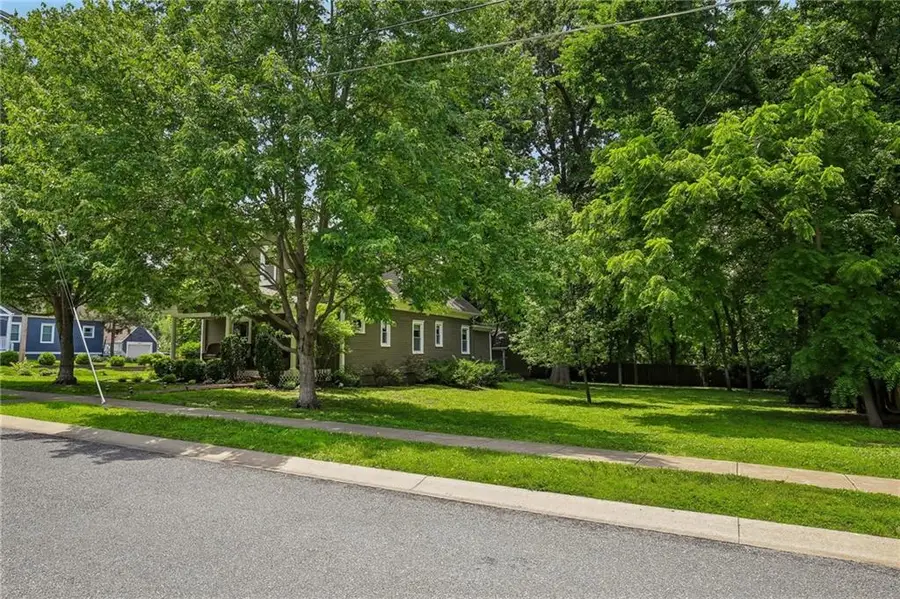 7944 Robinson Street, Overland Park, KS 66204 - #2