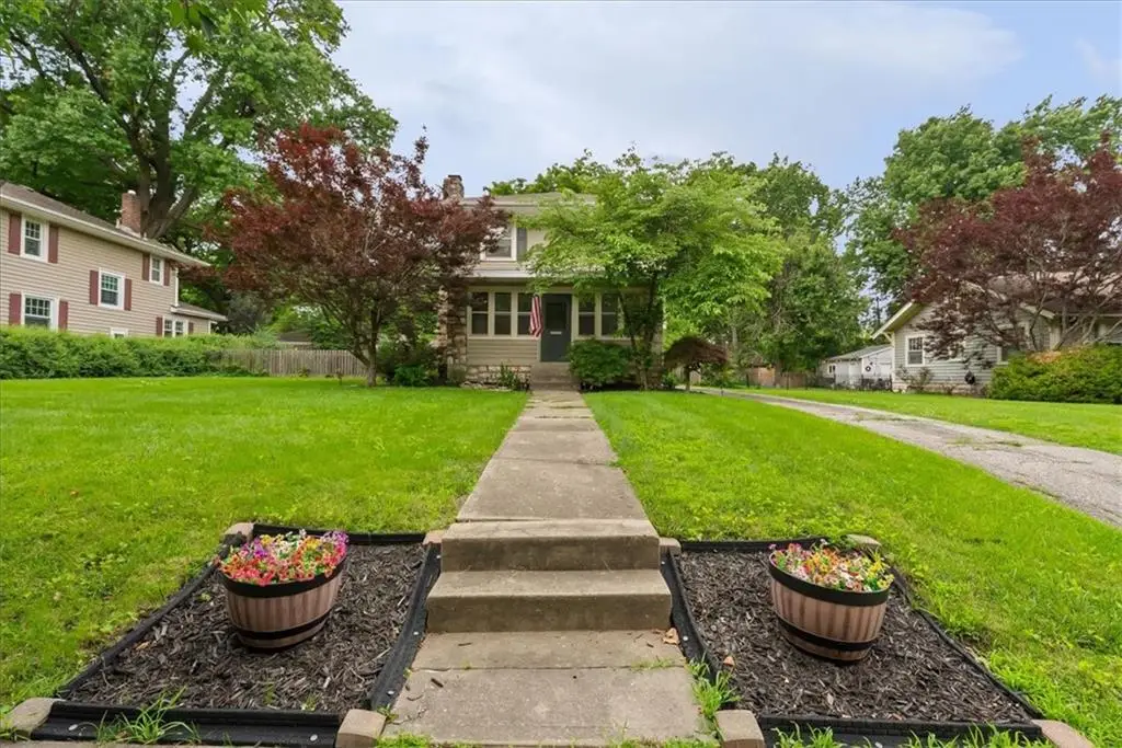 7310 Wyoming Street, Kansas City, MO 64114 - #1