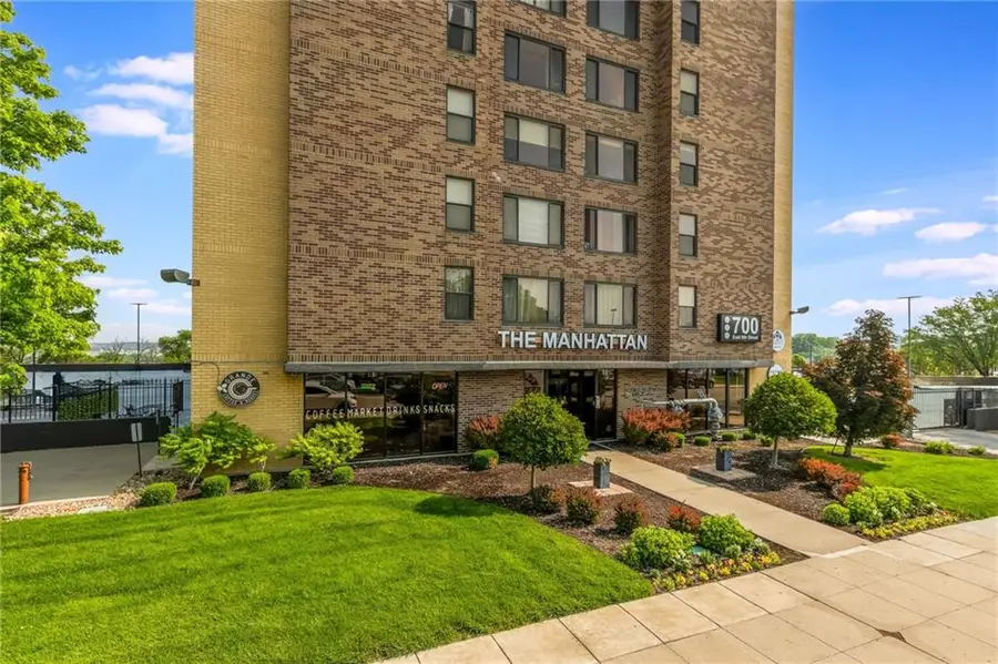 700 E 8th Street #16M, Kansas City, MO 64106 - #2