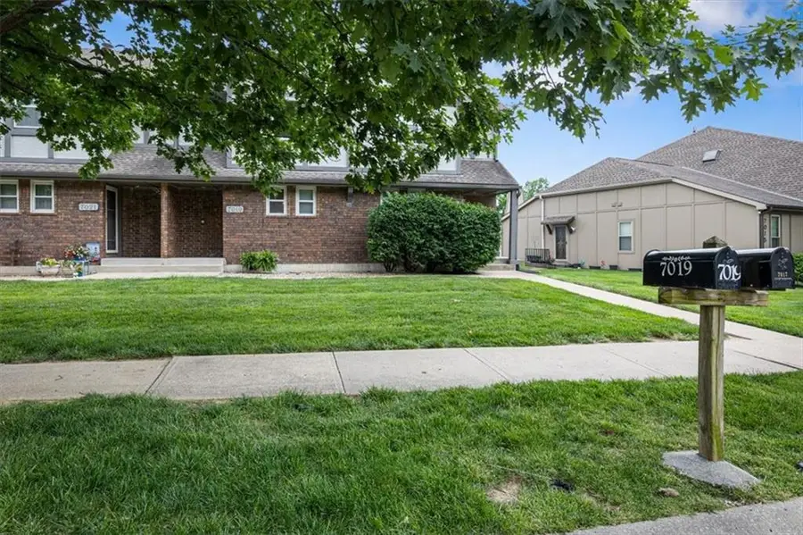 7019 N Fisk Court, Kansas City, MO 64151 - #3
