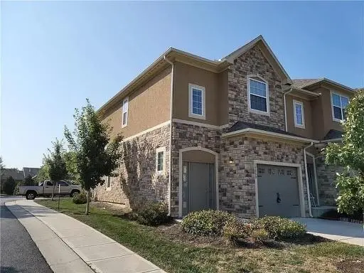 15880 Shawnee Drive, Overland Park, KS 66223
