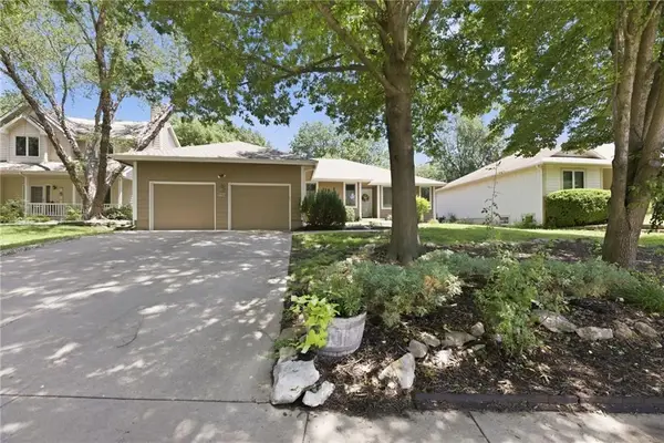 904 Joseph Drive, Lawrence, KS 66049