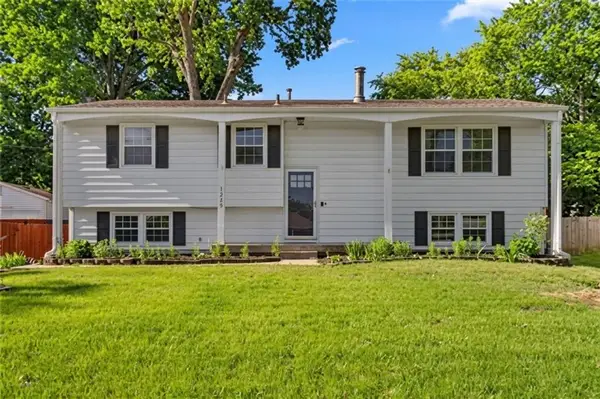 11709 E 77th Terrace, Raytown, MO 64138