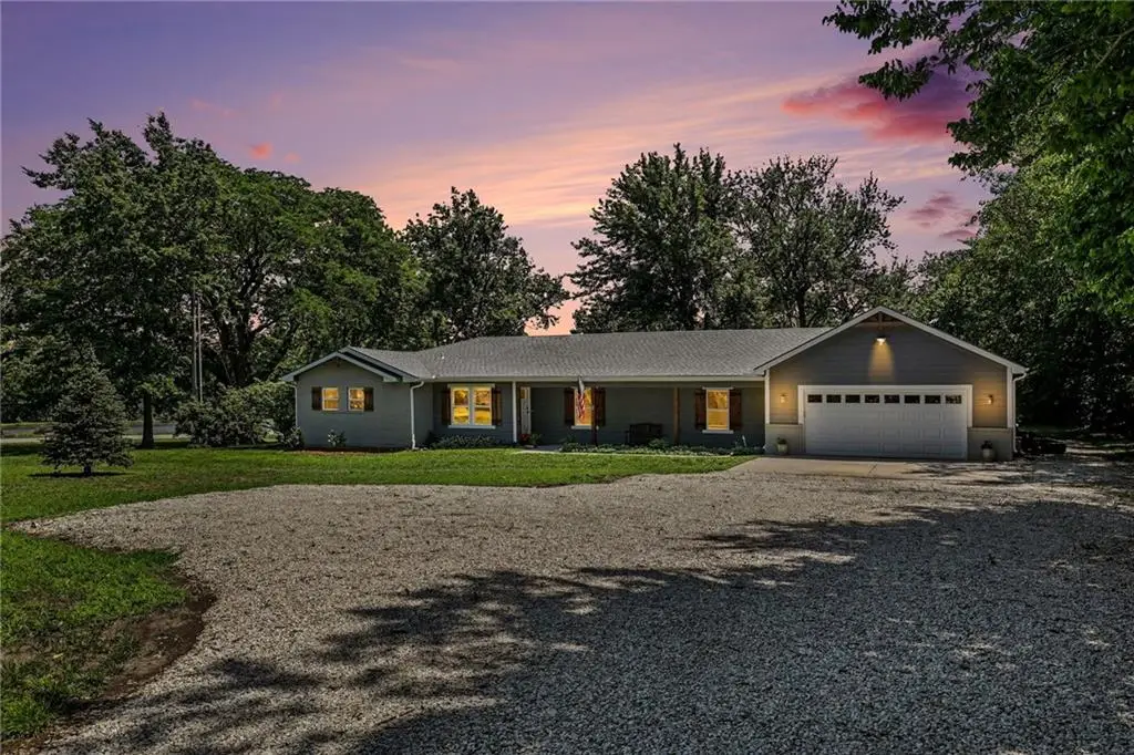 16985 Evans Road, Basehor, KS 66007 - #1