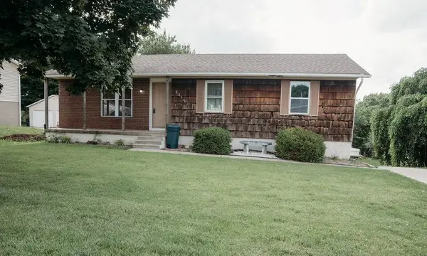 5314 S 16th Terrace, St Joseph, MO 64504