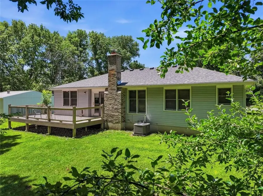 31901 S State Route T Highway, Garden City, MO 64747 - #2