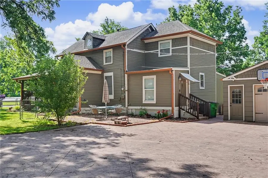 506 S Poplar Street, Ottawa, KS 66067 - #3