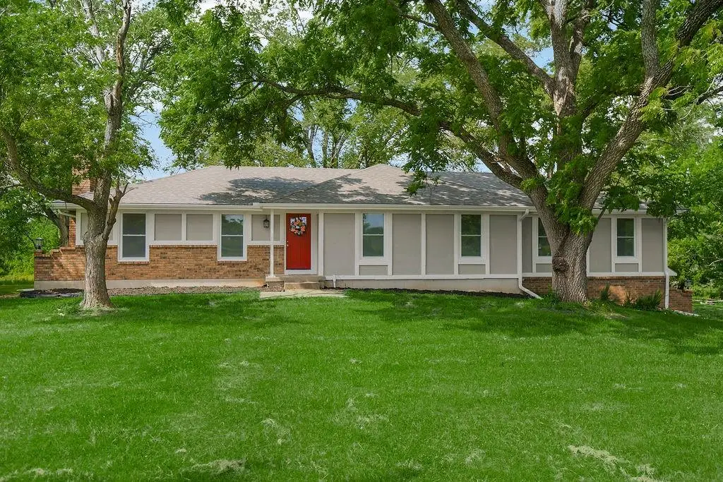 7910 E 233rd Street, Peculiar, MO 64078 - #1