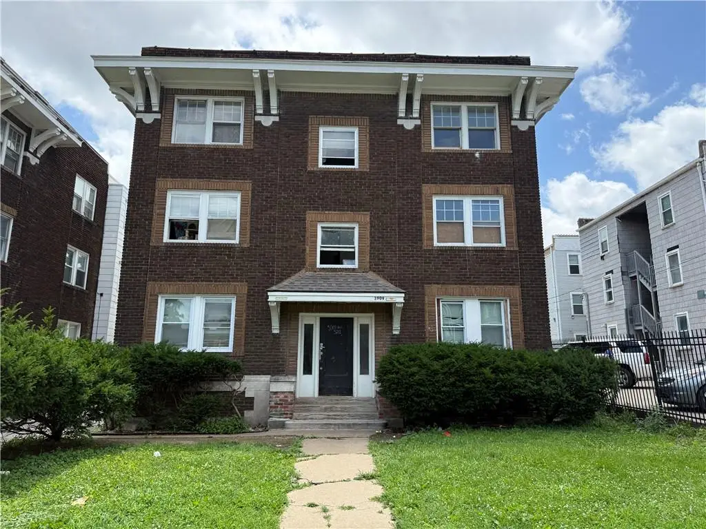 3909 Scarritt Avenue, Kansas City, MO 64123 - #1