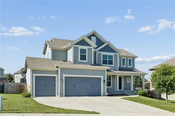 6717 NW 104th Terrace, Kansas City, MO 64154