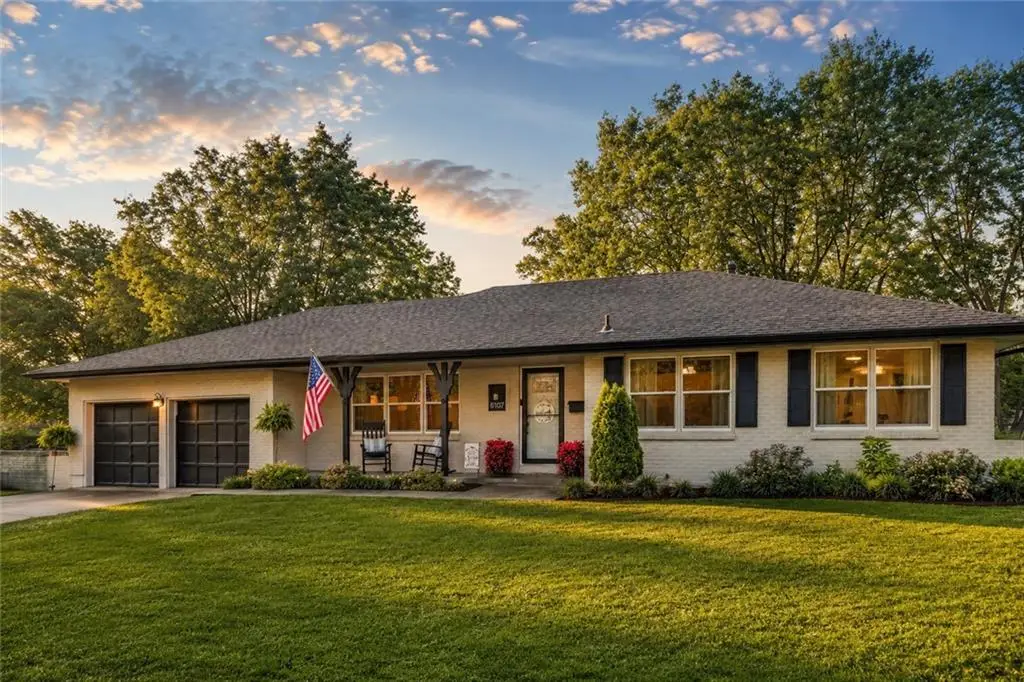 6107 Harvard Avenue, Raytown, MO 64133 - #1