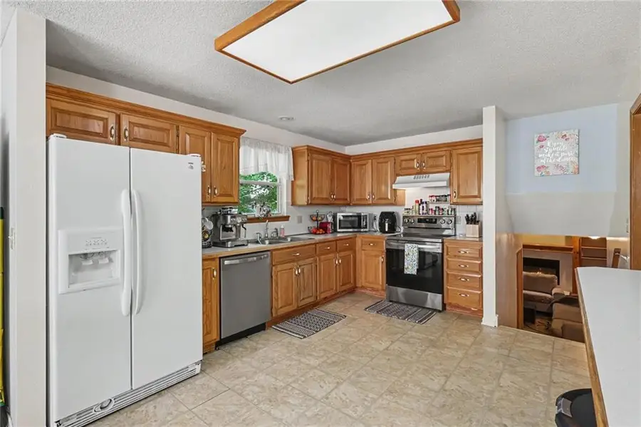 9908 W 51st Street, Merriam, KS 66203 - #2