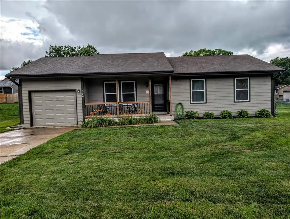 614 Younger Street, Kearney, MO 64060 - #1