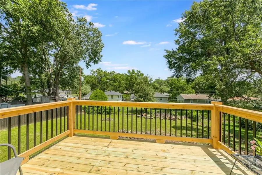 5817 N Colorado Avenue, Kansas City, MO 64119 - #3