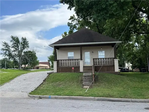 143 E Short Avenue, Independence, MO 64050